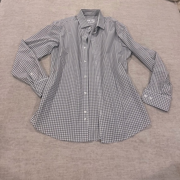 Mizzen and Main Tradition Evolved Button Down Dress Shirt Light Blue and Purple - Picture 1 of 5